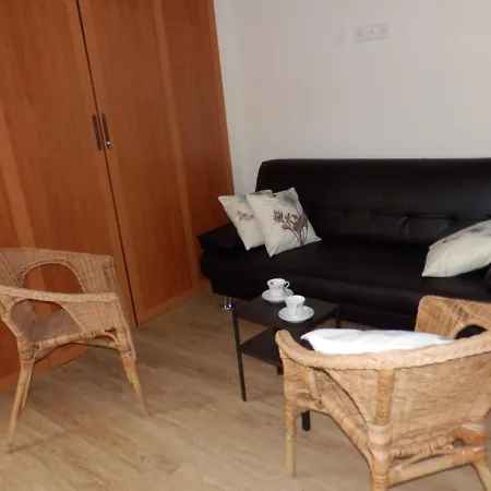 3 Calle Donoso Cortes Apartment *
