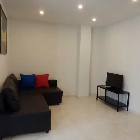3 Calle Donoso Cortes Apartment
